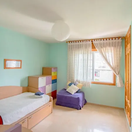 Port * كومبارو