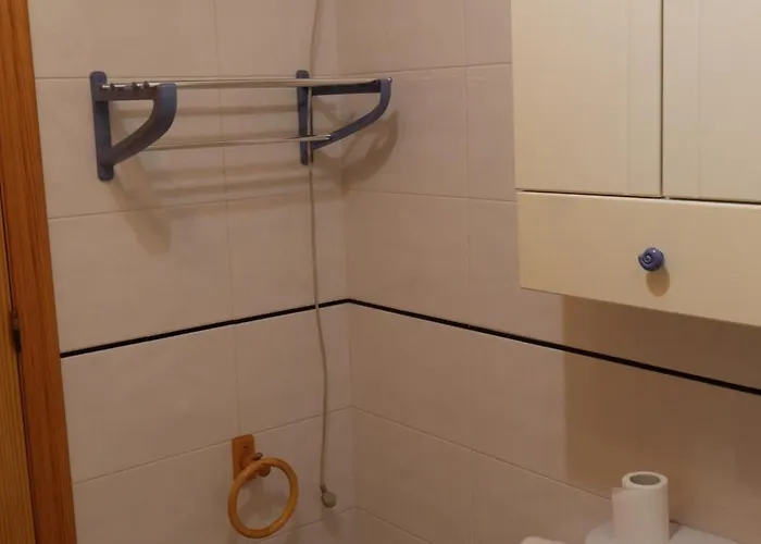 Διαμέρισμα Port *