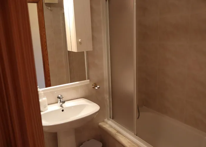 Διαμέρισμα Port *